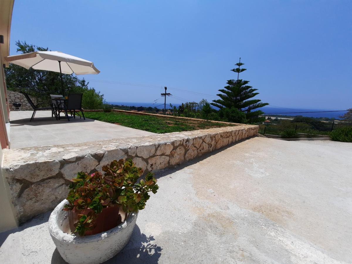 Freesia Grand Sea View Residence Svoronata Exterior photo